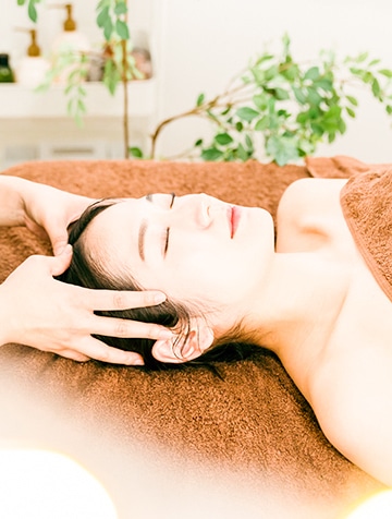 癒しを学び、人生を彩る新しい一歩を。